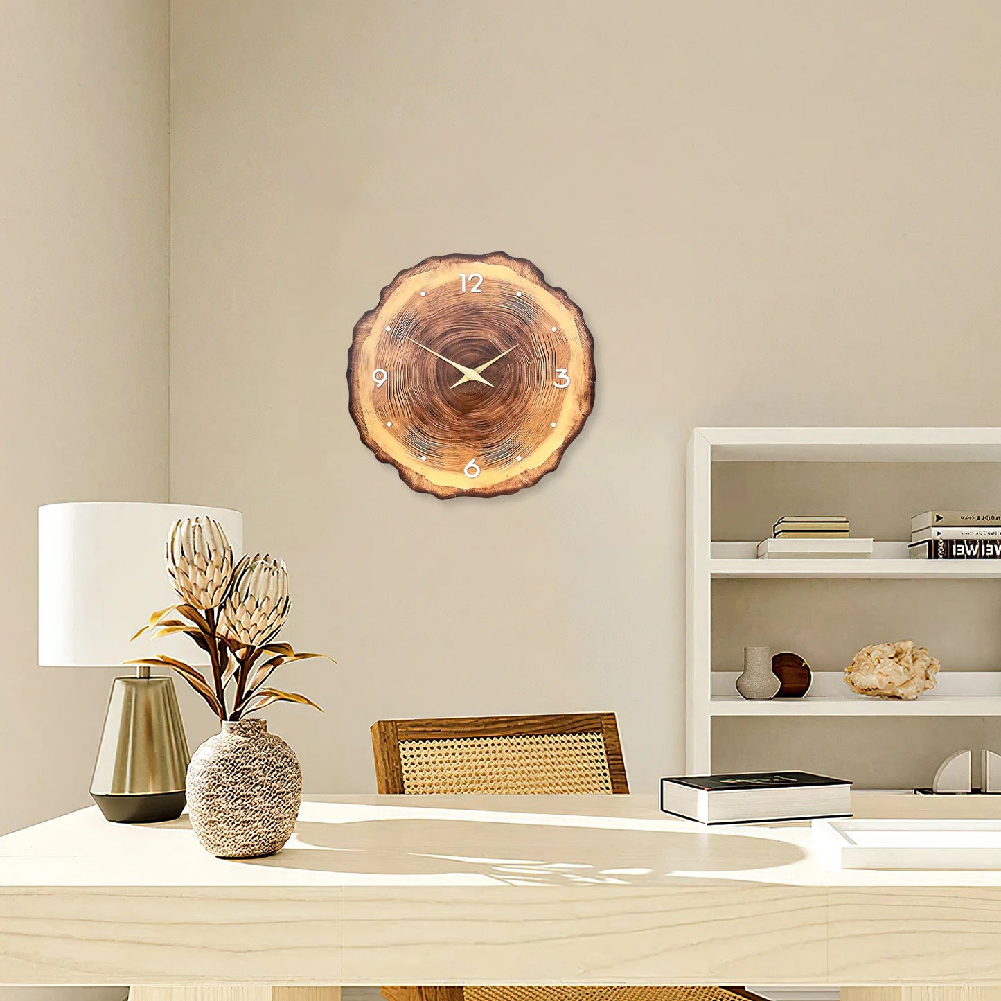 Horloge Murale en Bois Massif