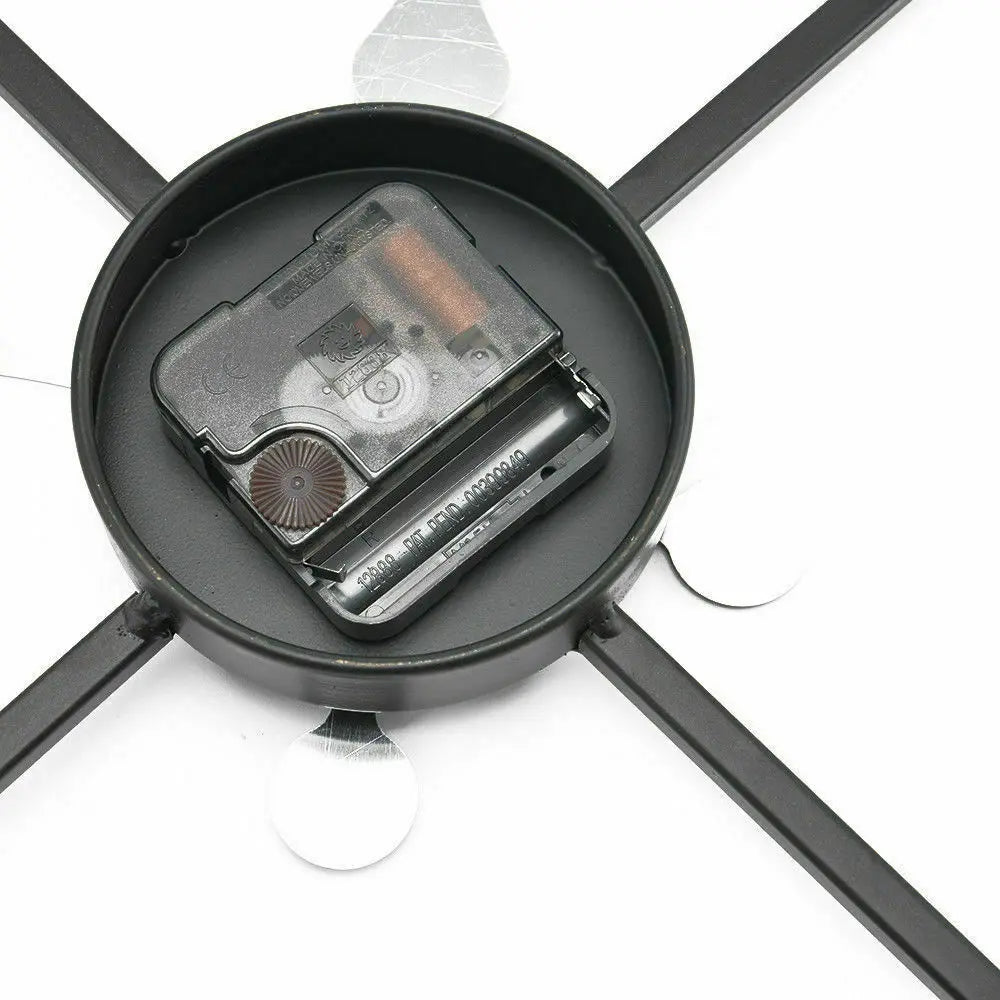 Horloge Murale Vintage en Métal– Design Antique