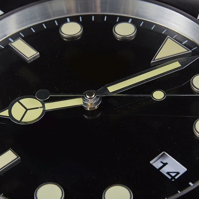 Grande Horloge Murale Design Européen – Design Luxe